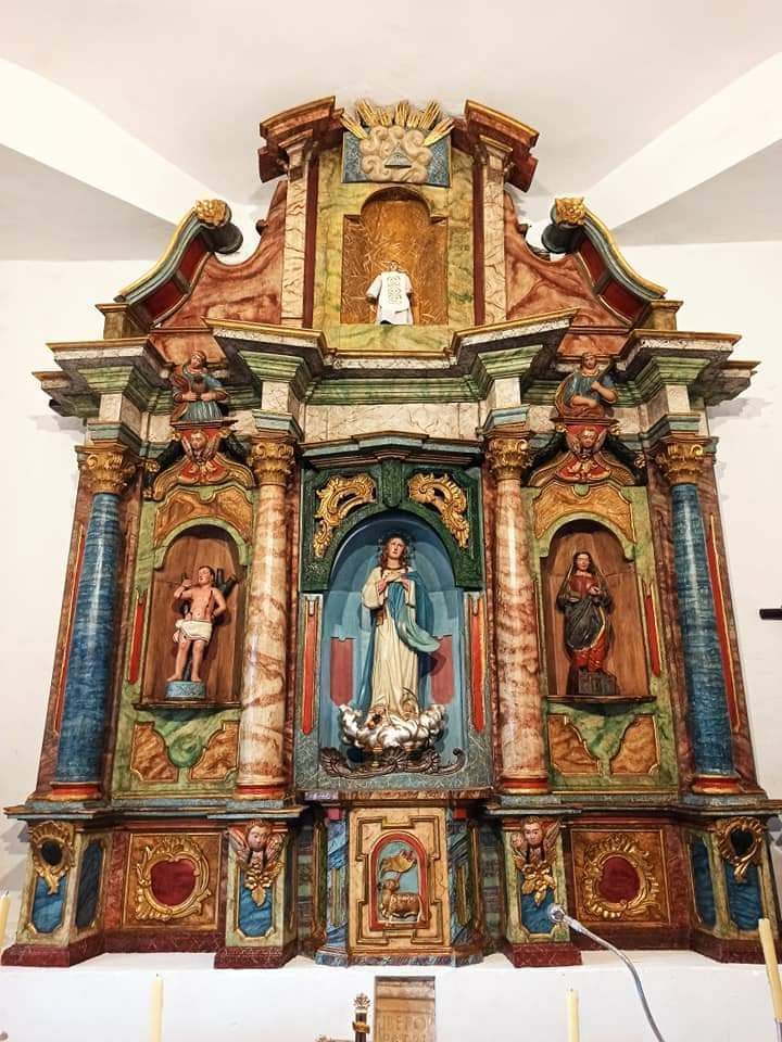 altar iglesia de Santigoso